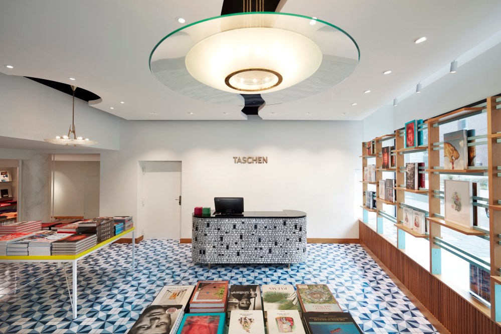 Taschen Store_Köln_0166